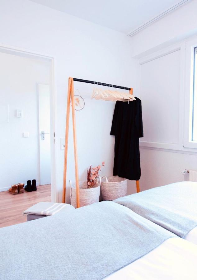 Apartment Mit Balkon - Netflix - Nahe Messe Duesseldorf Krefeld Exterior foto
