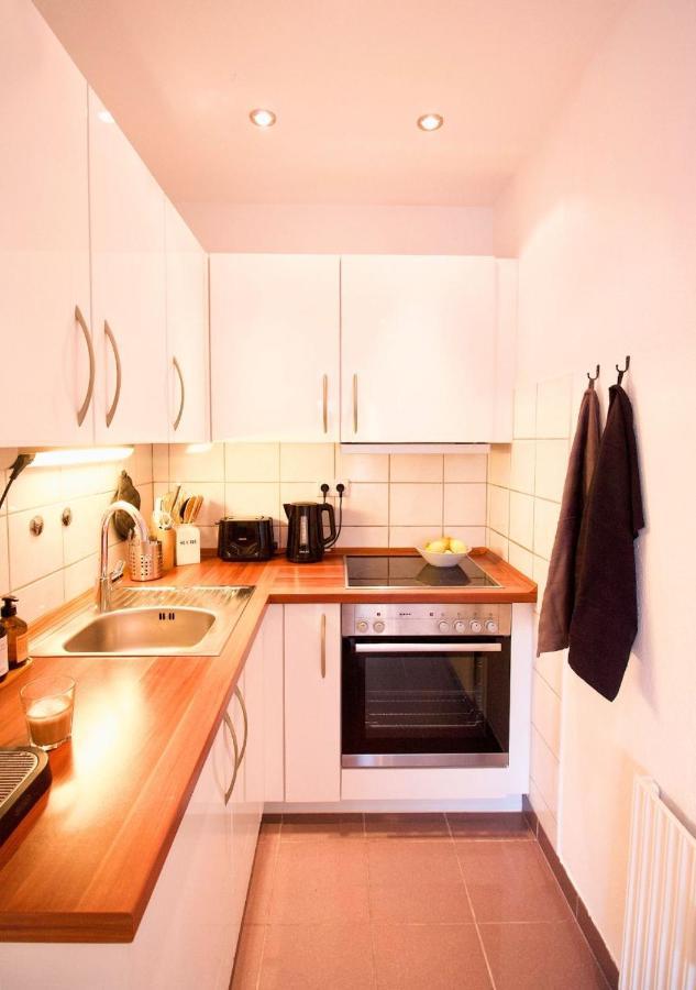 Apartment Mit Balkon - Netflix - Nahe Messe Duesseldorf Krefeld Exterior foto