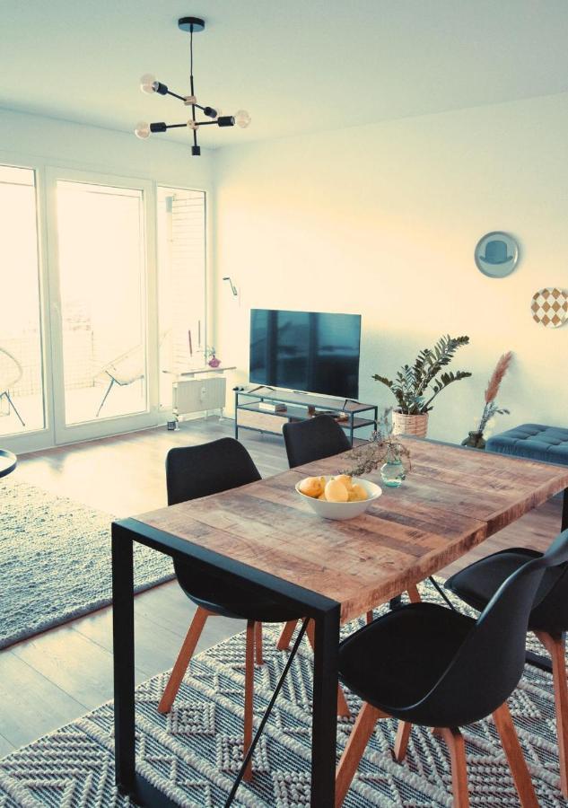 Apartment Mit Balkon - Netflix - Nahe Messe Duesseldorf Krefeld Exterior foto